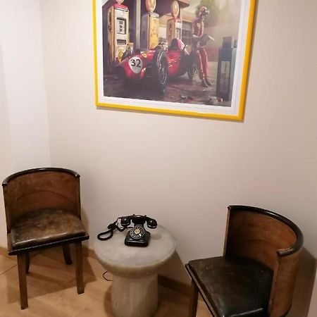 Ferrari Formula 1 Hotell Orio al Serio Exteriör bild