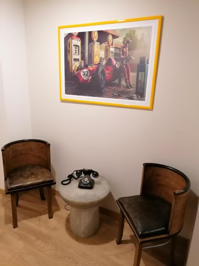 Ferrari Formula 1 Hotell Orio al Serio Exteriör bild